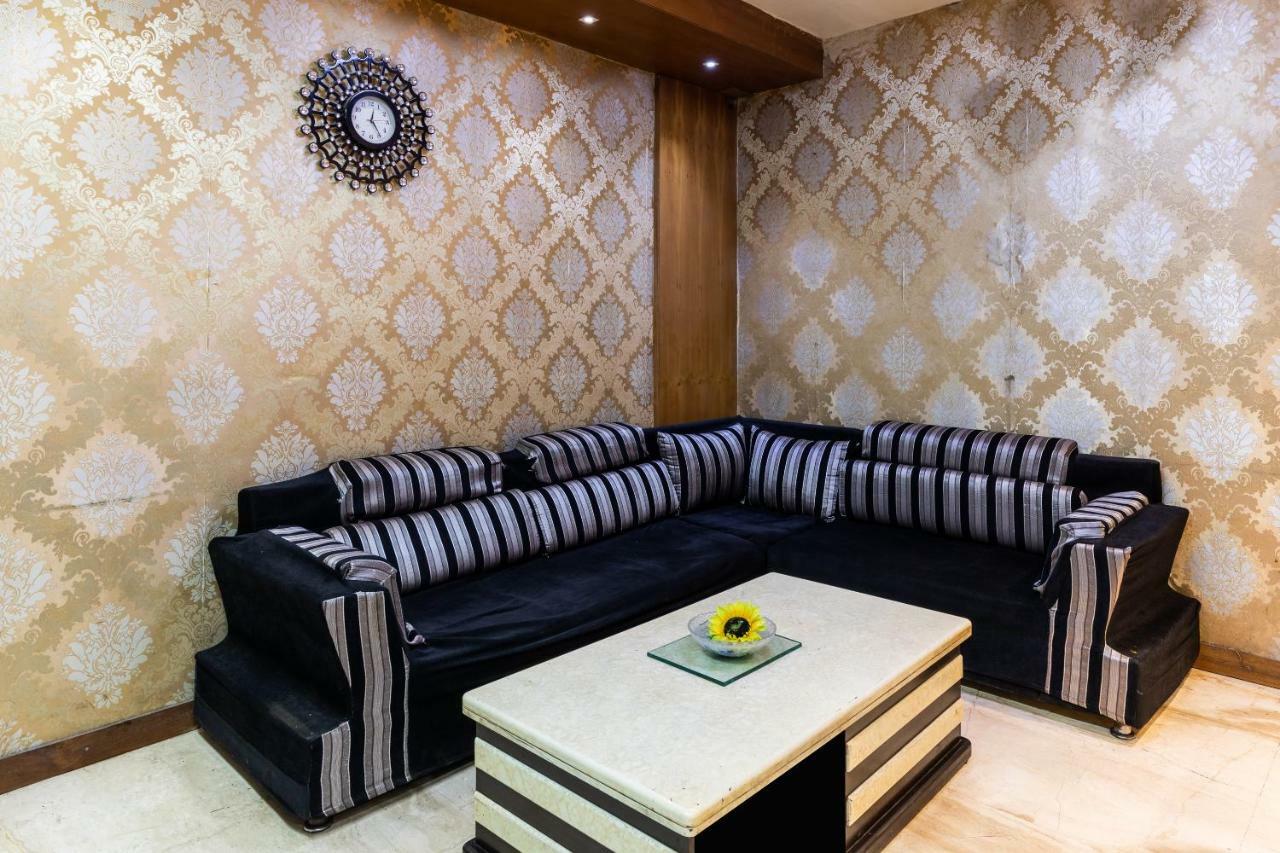 Oyo 41898 Balaji Palace Ratlam Экстерьер фото